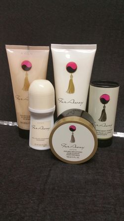 Avon - Far Away Perfume set
