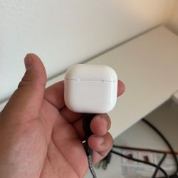 AirPods 4 Good Condition 