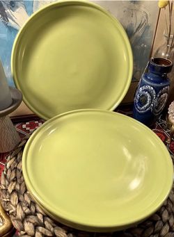Vintage Retro Royal Norfolk 3 Large 11.5 Dinner Plates rolled edge lime green