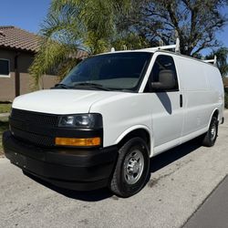 2019 Chevrolet Express 2500