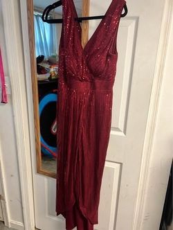 Elegant Red Sequin V-Neck Dress