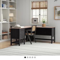Vasco L-Shaped Executive Desk