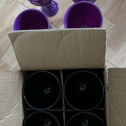 8 Halloween Cups (Plastic)