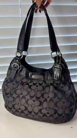 Coach Signature Canvas Shoulder Bag