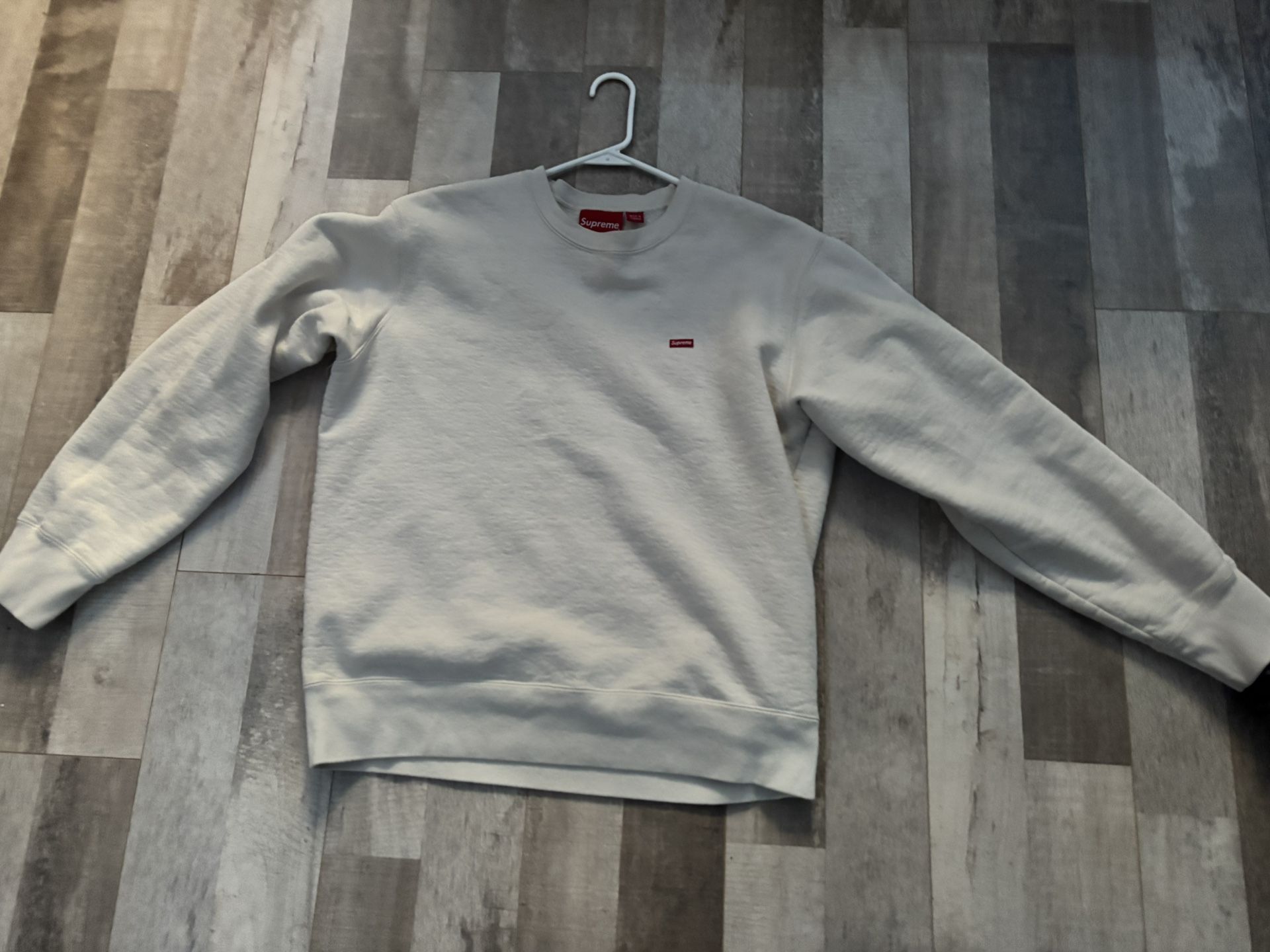 Supreme Crew Neck