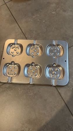 Pumpkin Mold