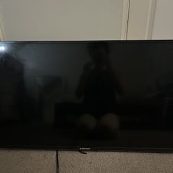 Element 40” LED TV