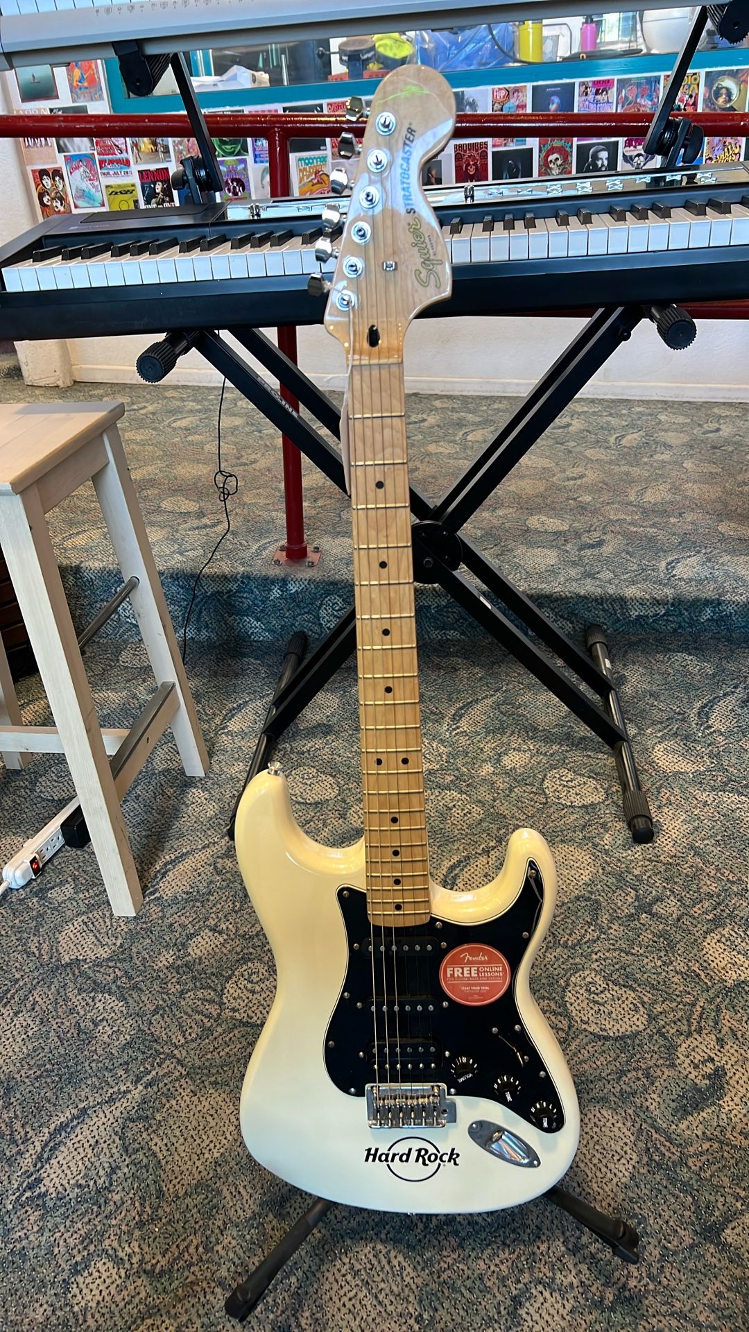 Squire Stratocaster Affinity HSS Electric Guitar