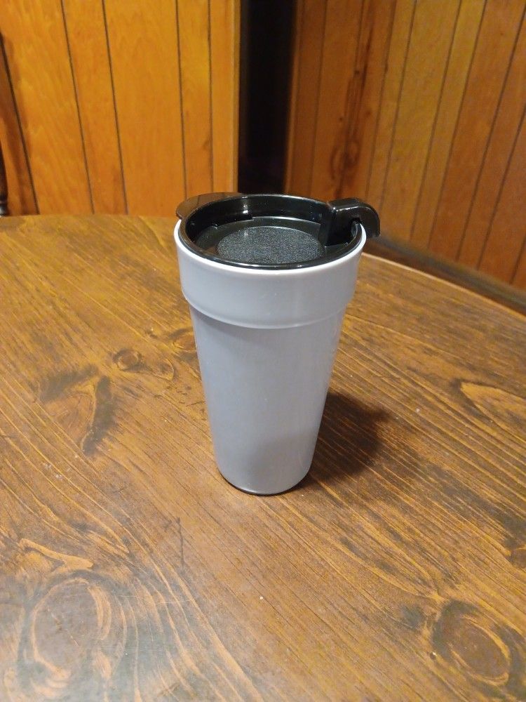 Plastic Sipper Cups