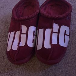 Assorted Shoes &slippers- uGGS, Steve Madden, Etc 