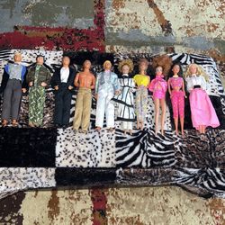 10 Vintage Barbie And Ken Dolls 