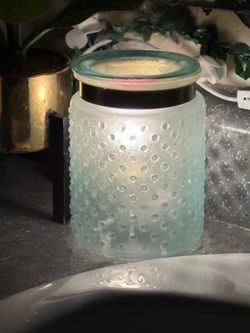 Wax warmer