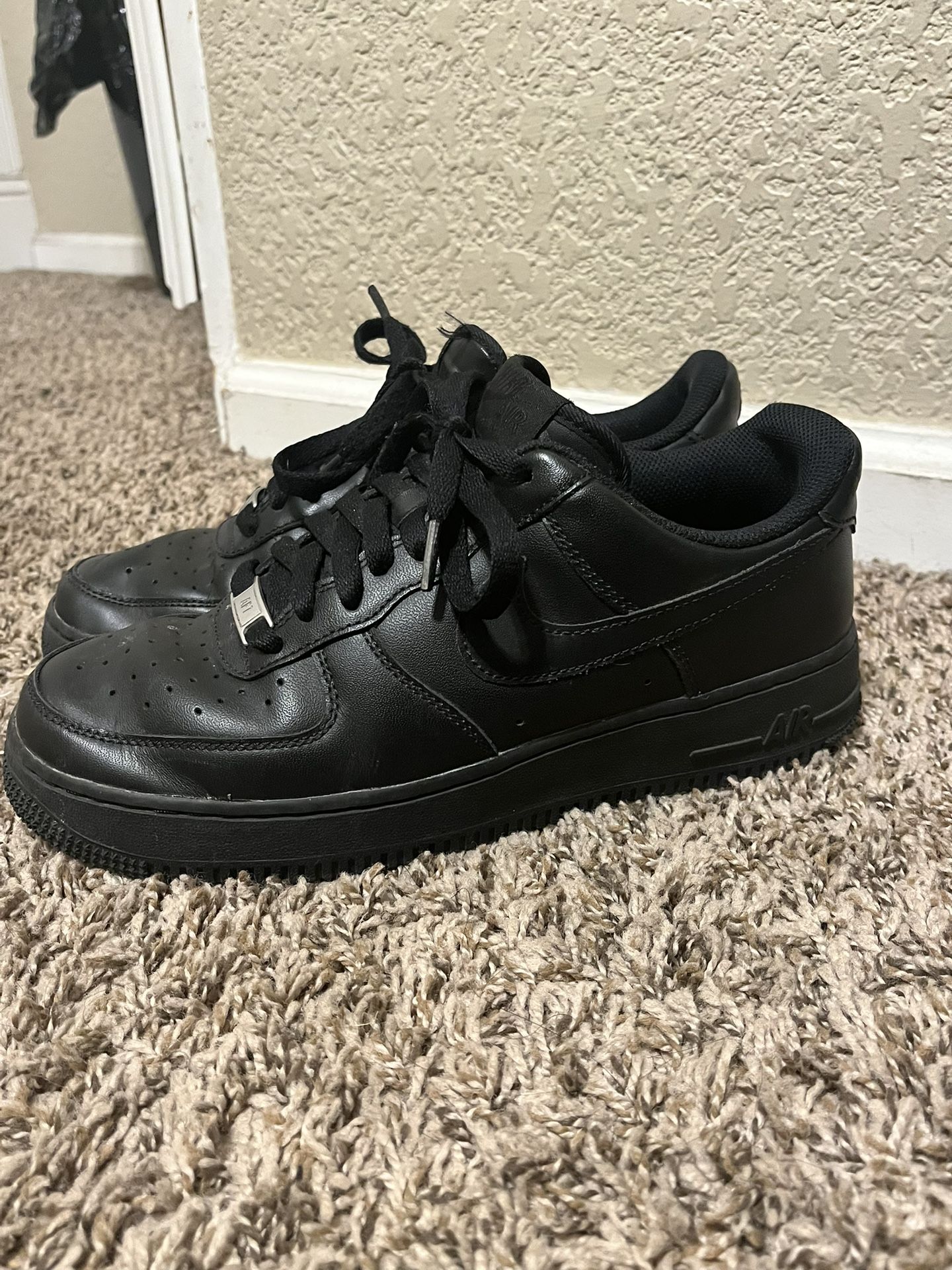 Black Airforce 1’s