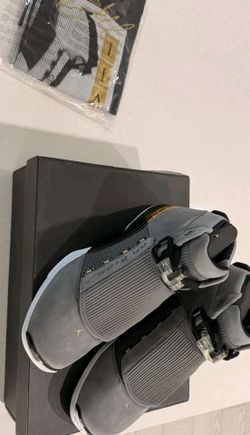 JORDAN 17 TROPHY ROOM
