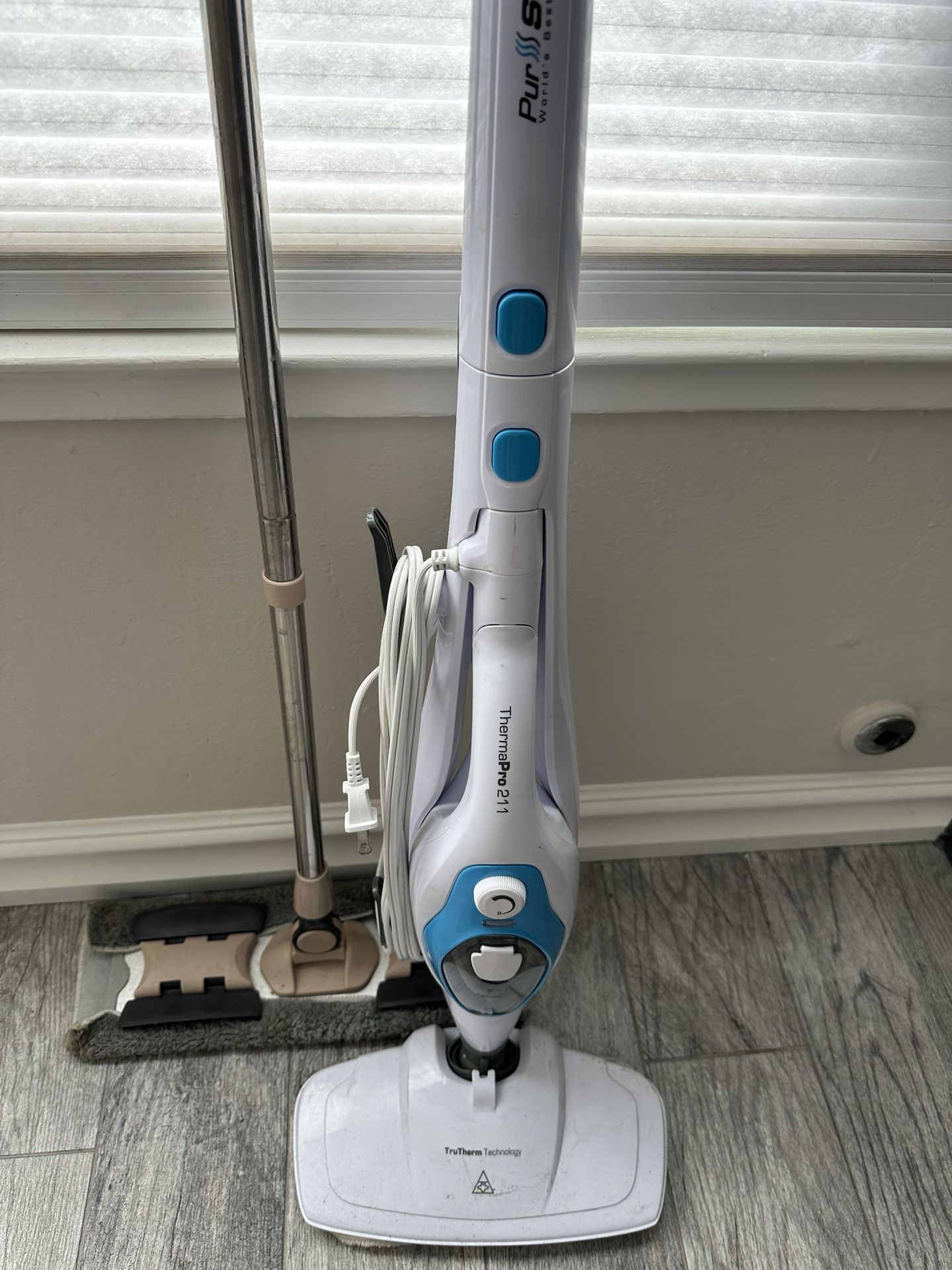PurSteam ThermaPro 211 Steam Mop and hardwood floor mop