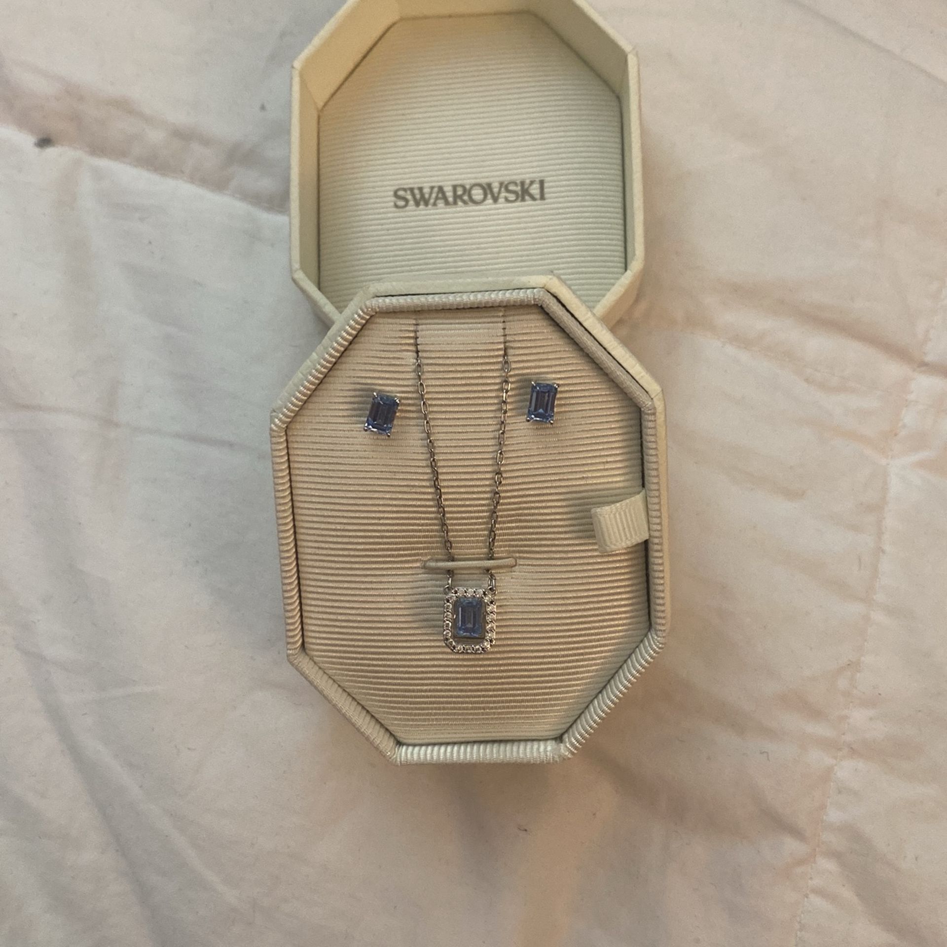 Sapphire Swarovski Earring And Necklace Set