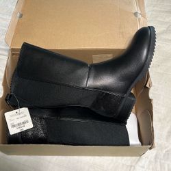 Girl Boots Size 2