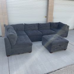 *Free Delivery* Gray Thomasville Modular Sectional Couch Sofa 