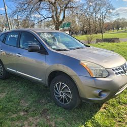2011 Nissan Rogue ** 2999 Firm 
