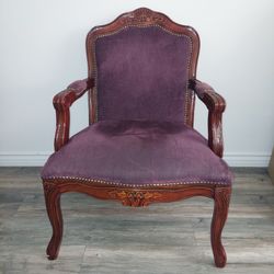 Sitting Chair