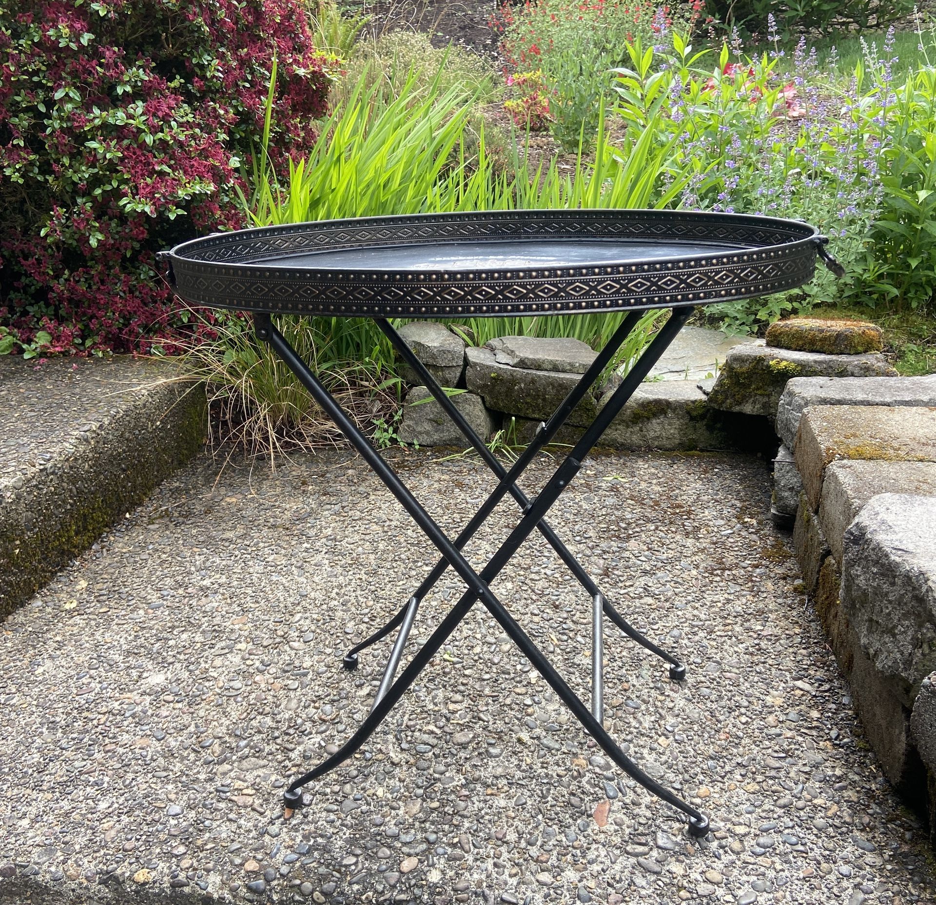 Folding Tray