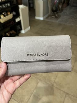 Michael Kors Light Gray Wallet