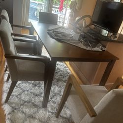Dining Table With 6 Chair 