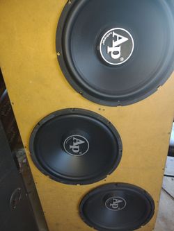 3 15 audio pipes and 4000 Watt