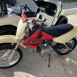 2004 Honda CRF 70F Dirt bike Green Sticker