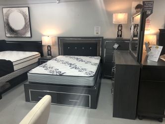 Ashley Living room set mattress not included