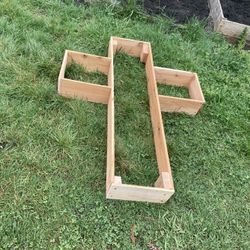1x4 L  & 1x3  W 6 In Deep Cedar  Cross Raised Garden 