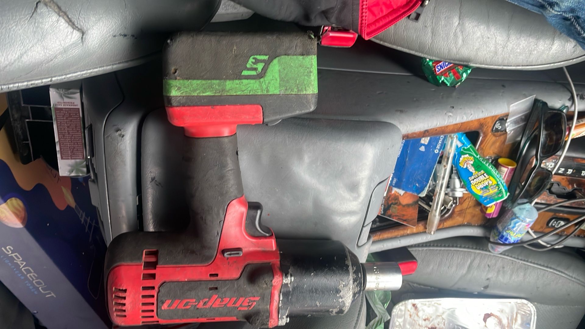 Snap On Impact With Battery And Charger Ready Use 18v