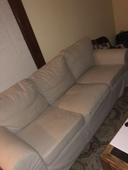 Beautiful 3 seats couch