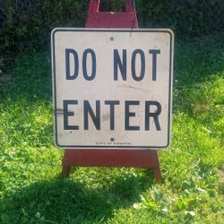 24 x 24 Old Metal Sign, DO NOT ENTER. O  A Wood Mount