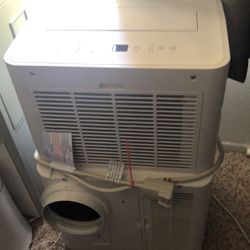 AC Unit -Portable AC Unit On Wheels 🛞 & Remote Control With New Hose & Window Attach -14000 BTU — 🥶 Cools 650 Sq Ft 