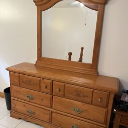 Mirror Dresser