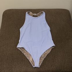 Acacia one piece