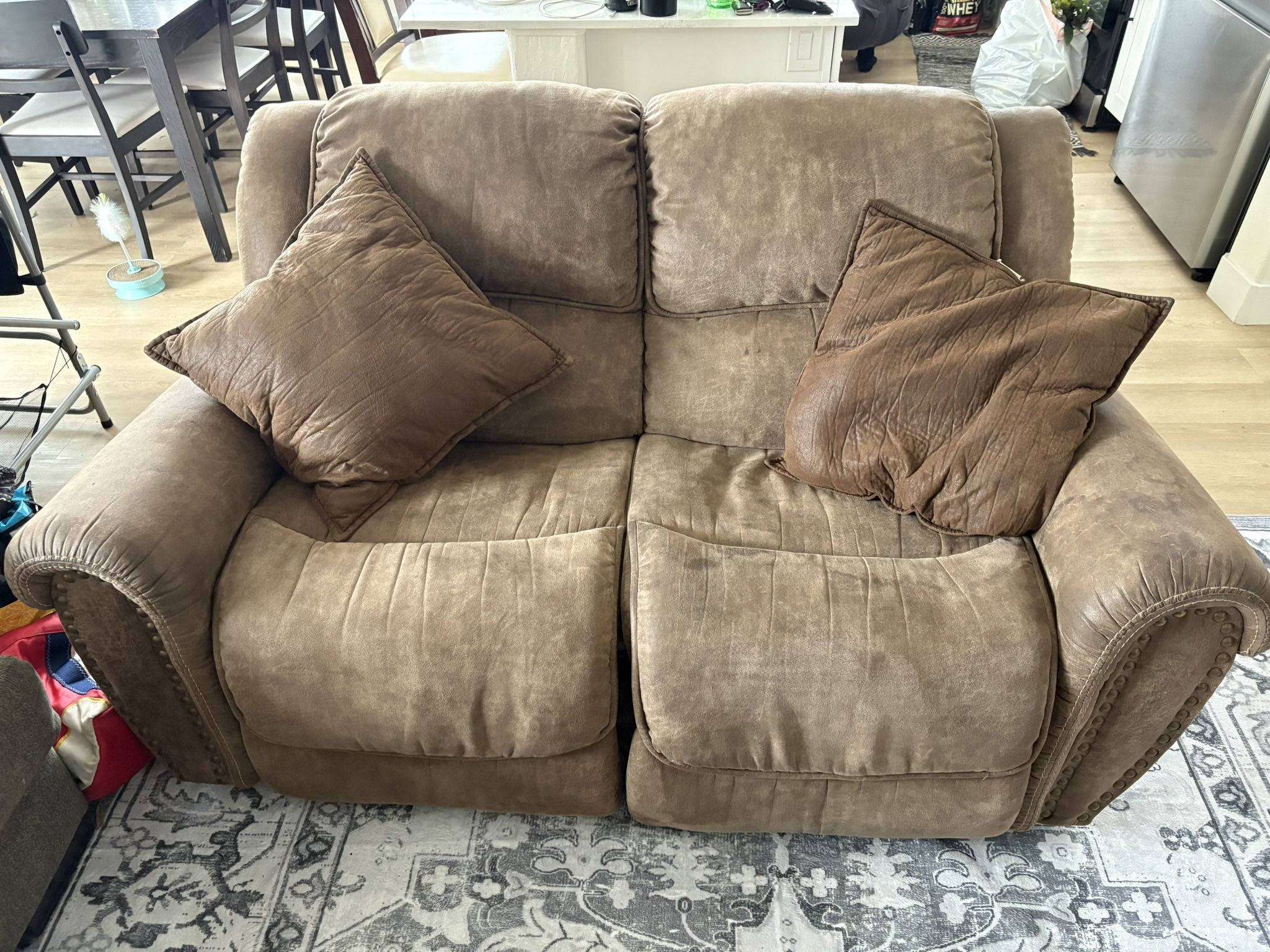 Loveseat Recliner 