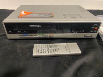 Vintage classic Panasonic vcr/recorder with matching remote and instructions