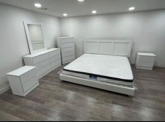 Bedroom Set