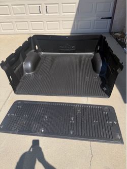 Bed liner for Toyota