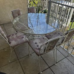 Glass Table / 5 Chairs Set