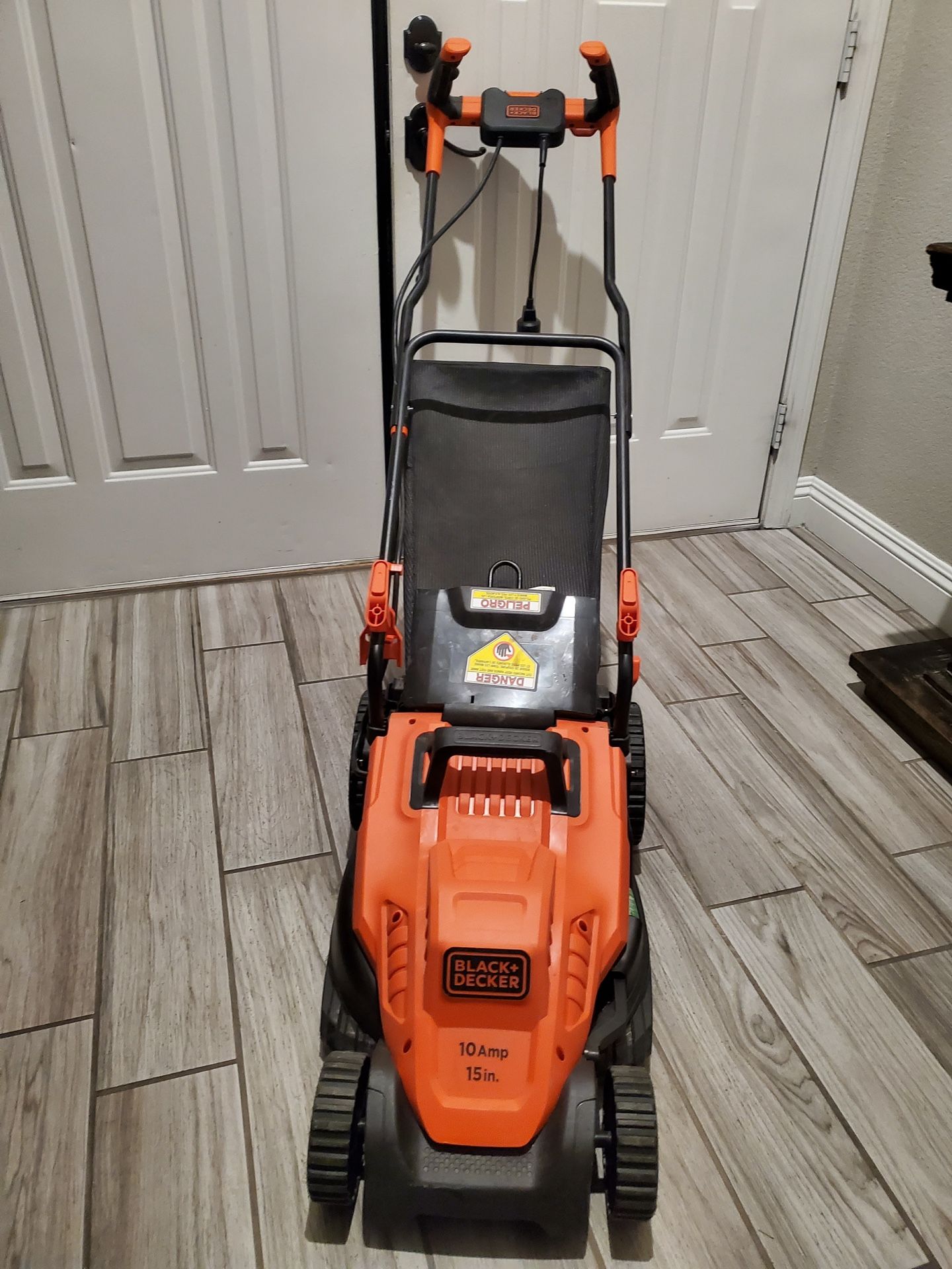 Electric mower