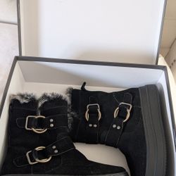 Women's J Slides Winter Suede Black Fur Platform Boots Size 7