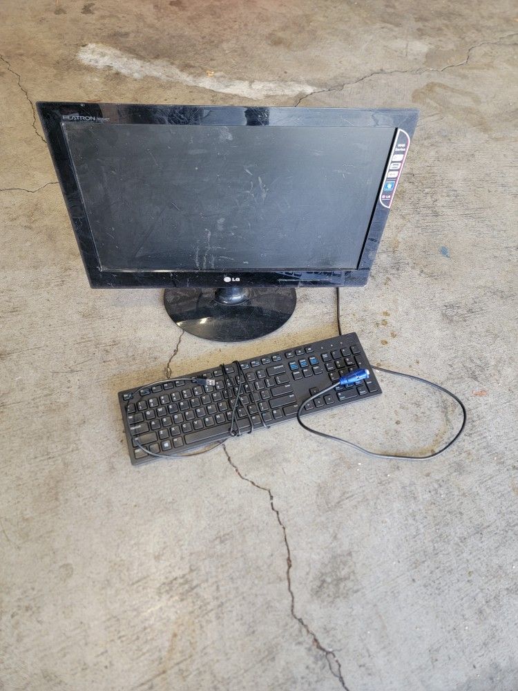 LG Computer Monitor and USB Keyboard 