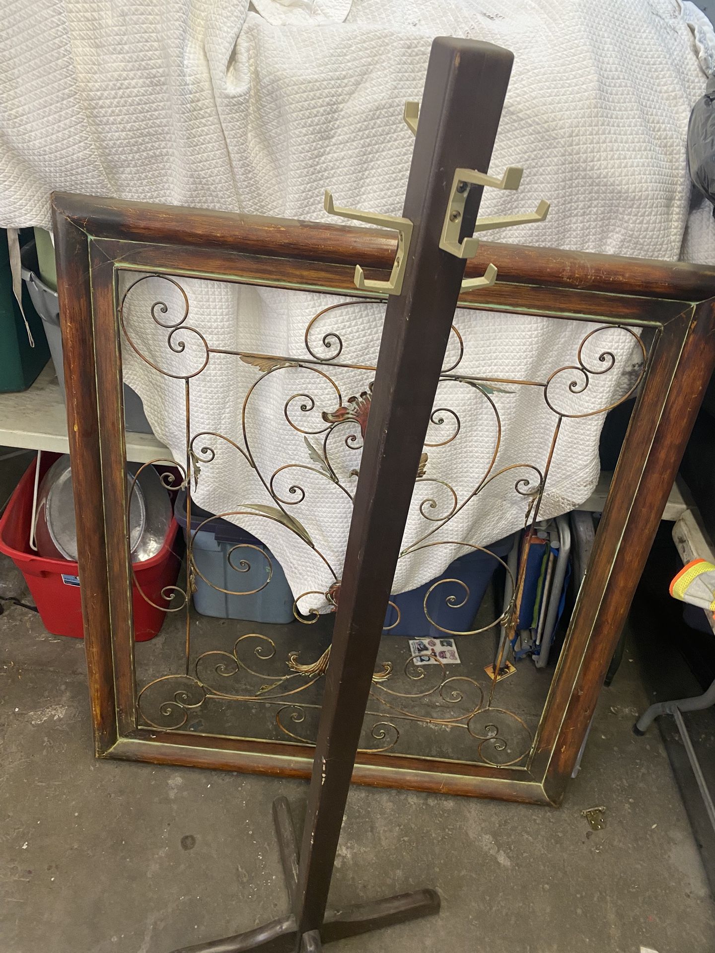 Clothes Rack