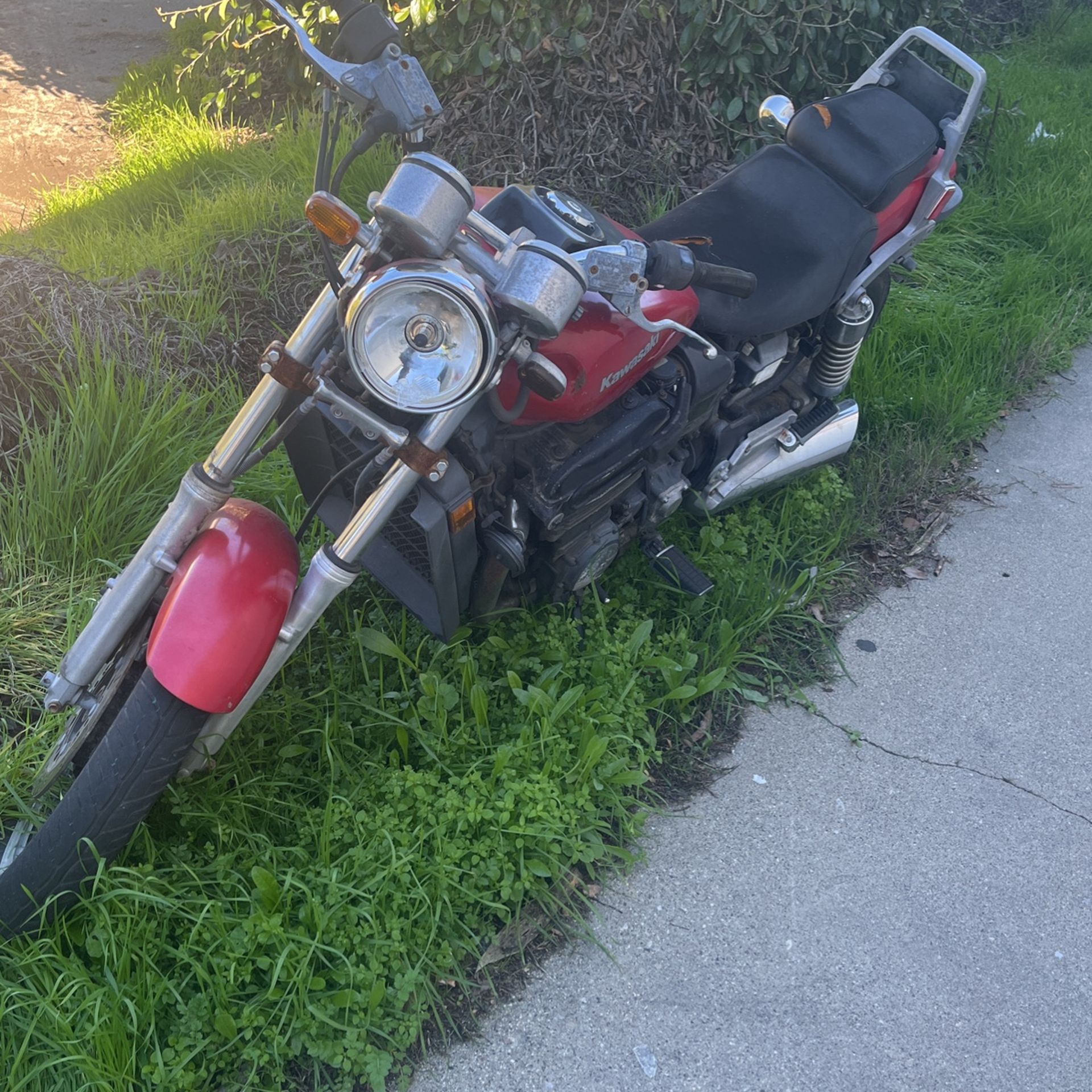 (for parts) Kawasaki Motorcycle for Sale in Los Angeles, CA - OfferUp