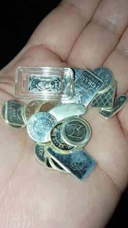 32 grams of random silver grams