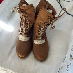 Baretraps Boots