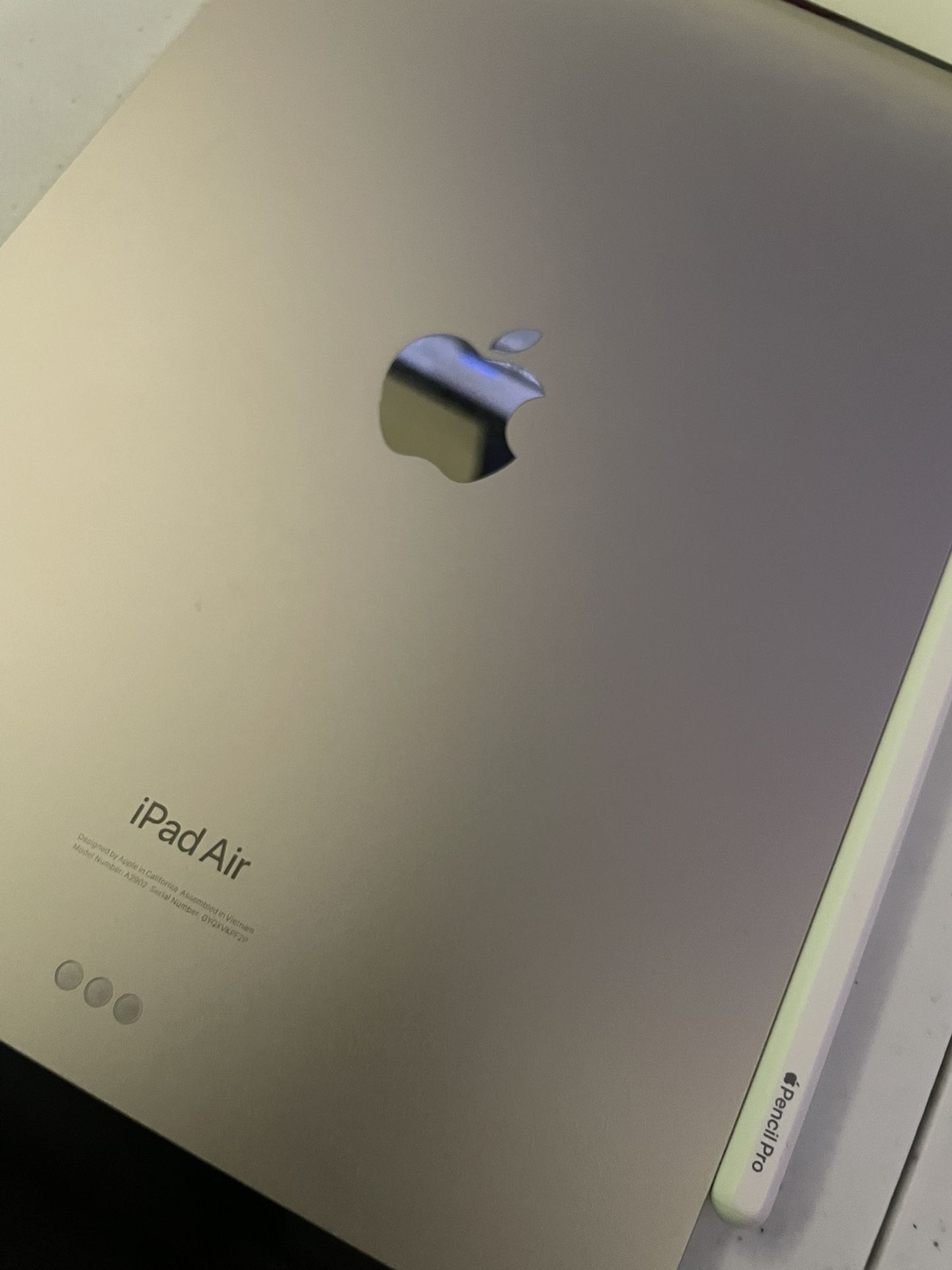 iPad Air M2 Apple Pencil Pro & Case 128GB